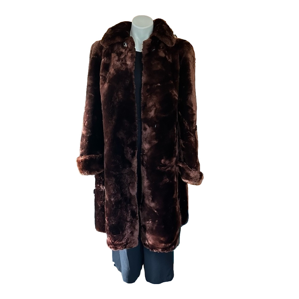 VINTAGE FUR - Beautiful ๐ Macys Kansas City - Picture 2 of 16